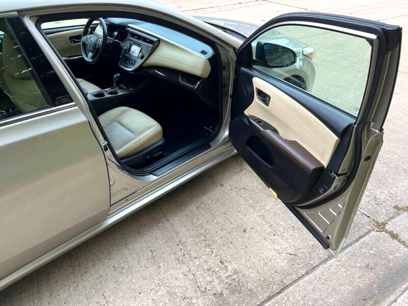 Toyota Avalon XLE Touring SE 2015
