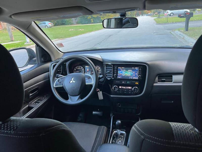 Mitsubishi Outlander ES AWC 2018