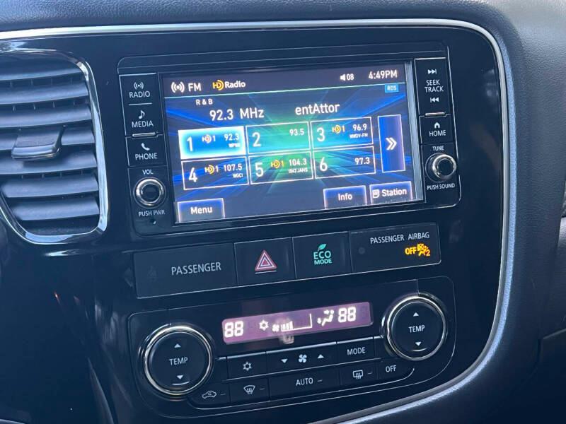 Mitsubishi Outlander ES AWC 2018