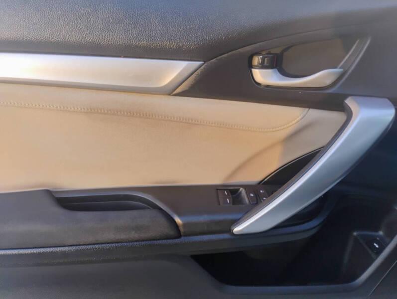 Honda Civic EX-T Coupe CVT 2018
