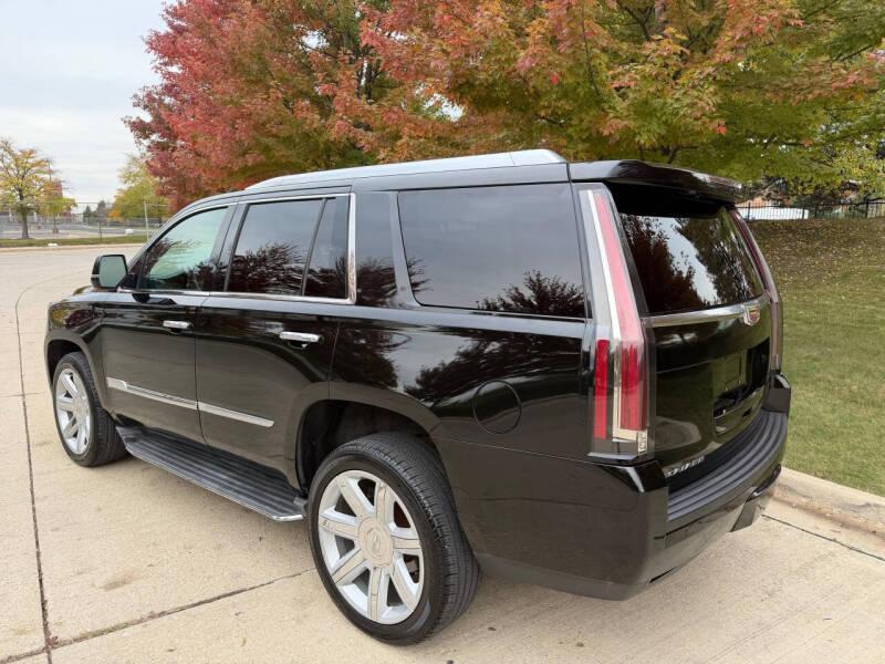 Cadillac Escalade Luxury 4WD 2015