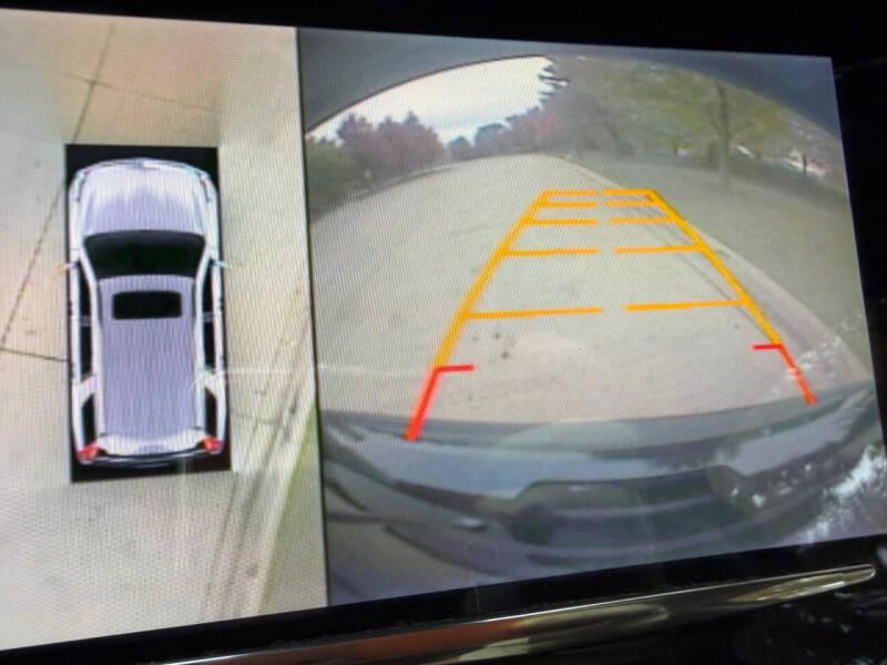 Cadillac Escalade Luxury 4WD 2015