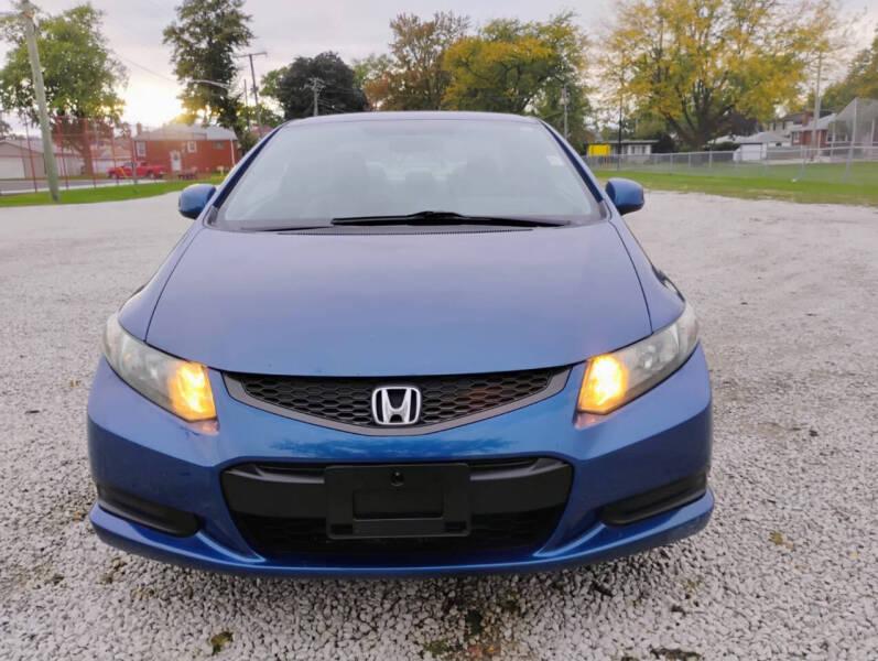 Honda Civic LX Coupe 5-Speed AT 2013