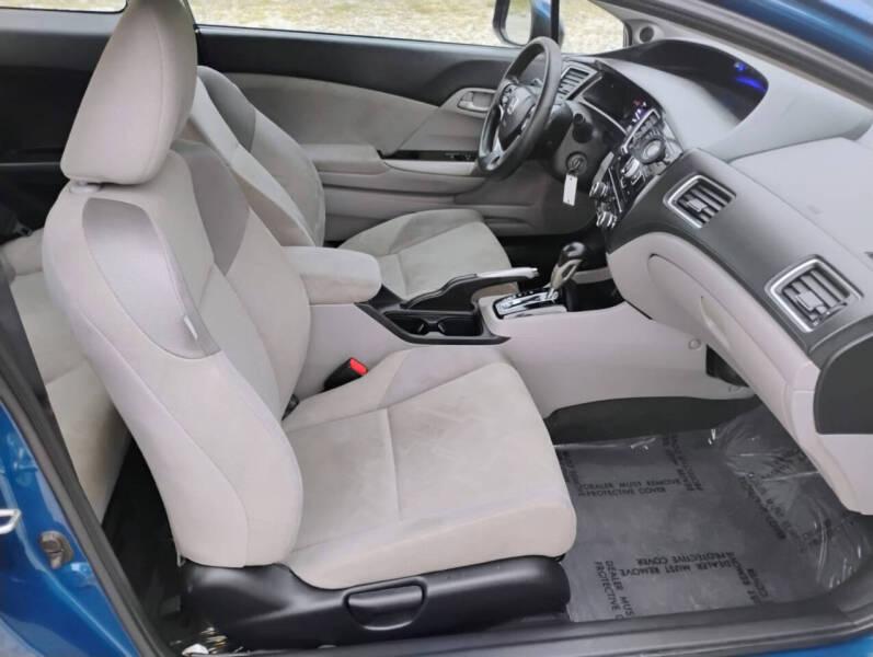 Honda Civic LX Coupe 5-Speed AT 2013