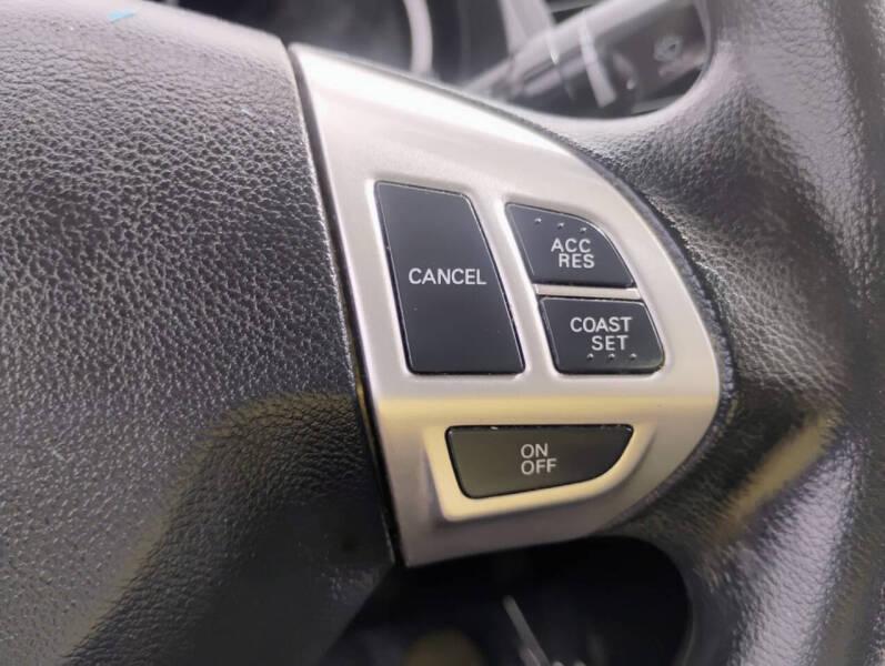 Mitsubishi Lancer SE AWD CVT 2017