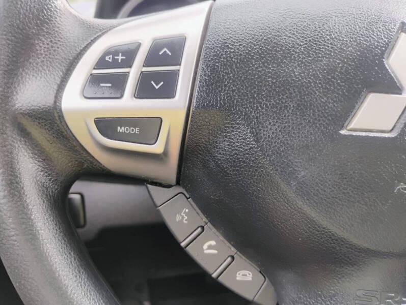 Mitsubishi Lancer SE AWD CVT 2017