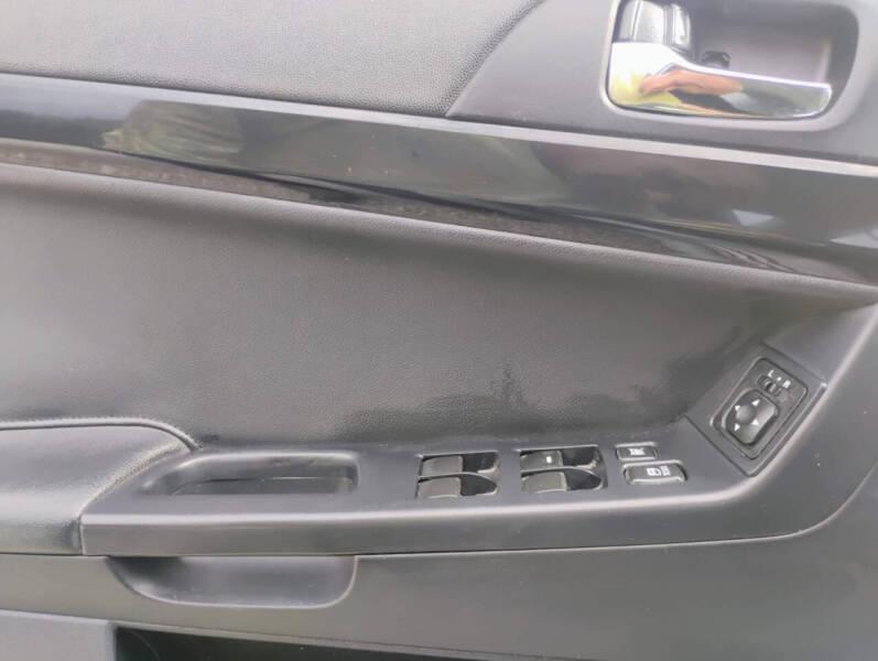 Mitsubishi Lancer SE AWD CVT 2017