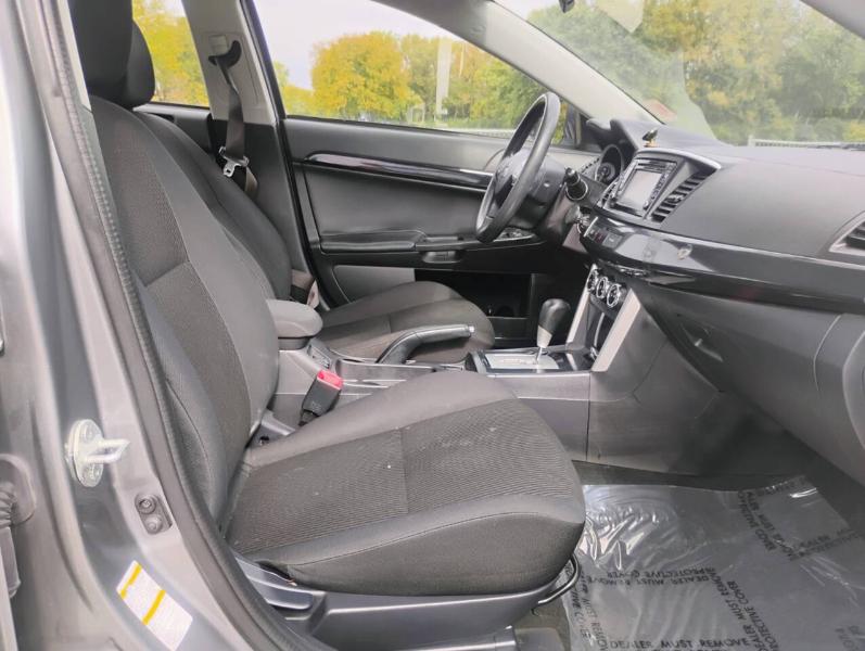 Mitsubishi Lancer SE AWD CVT 2017