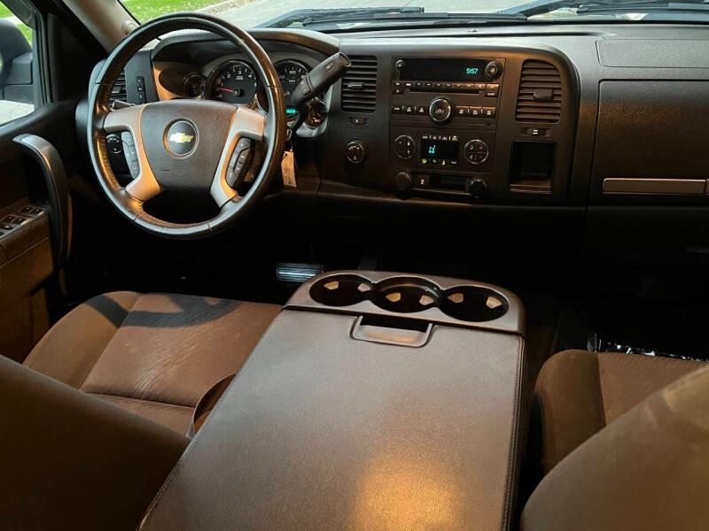 Chevrolet Silverado 1500 LT Crew Cab 4WD 2013