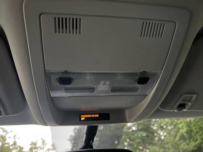 Chevrolet Silverado 1500 LT Crew Cab 4WD 2013