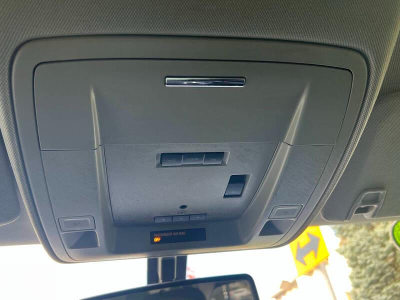 GMC Sierra 1500 SLT Crew Cab Short Box 4WD 2015