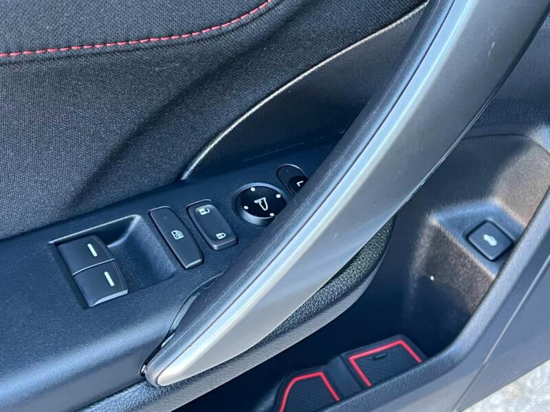 Honda Civic Si Coupe 6-Speed MT with Navigation 2019