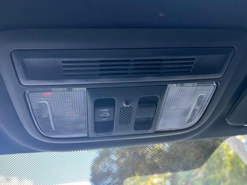 Honda Civic Si Coupe 6-Speed MT with Navigation 2019