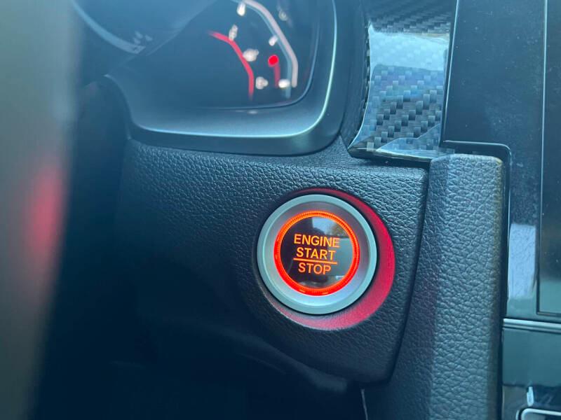 Honda Civic Si Coupe 6-Speed MT with Navigation 2019