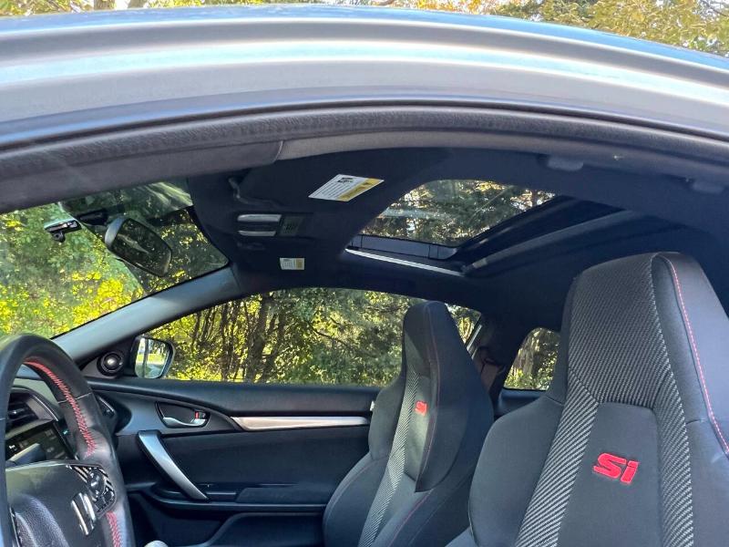 Honda Civic Si Coupe 6-Speed MT with Navigation 2019