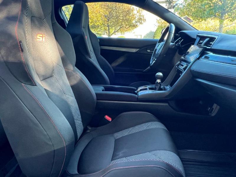 Honda Civic Si Coupe 6-Speed MT with Navigation 2019