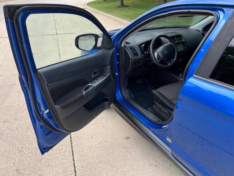 Mitsubishi Outlander Sport 2.0 ES 5M 2019