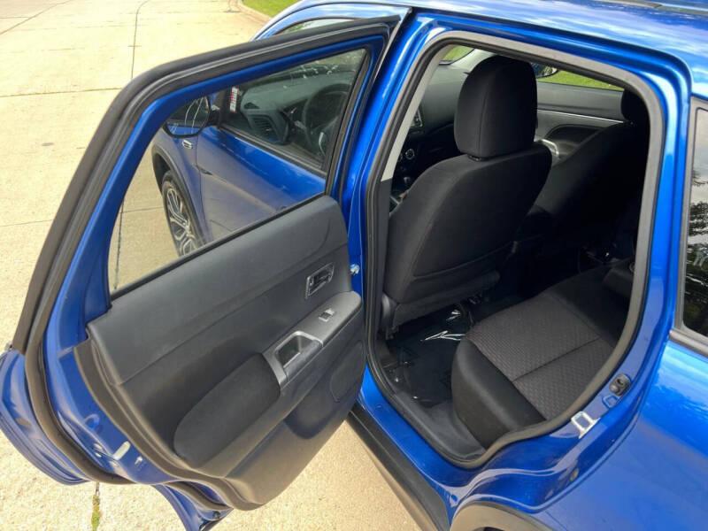 Mitsubishi Outlander Sport 2.0 ES 5M 2019