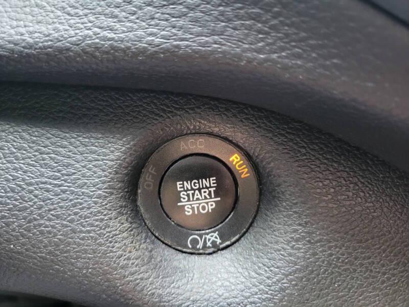 2020 Jeep Cherokee Trailhawk - Photo 28
