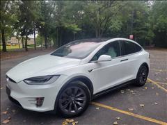 2018 Tesla Model X 