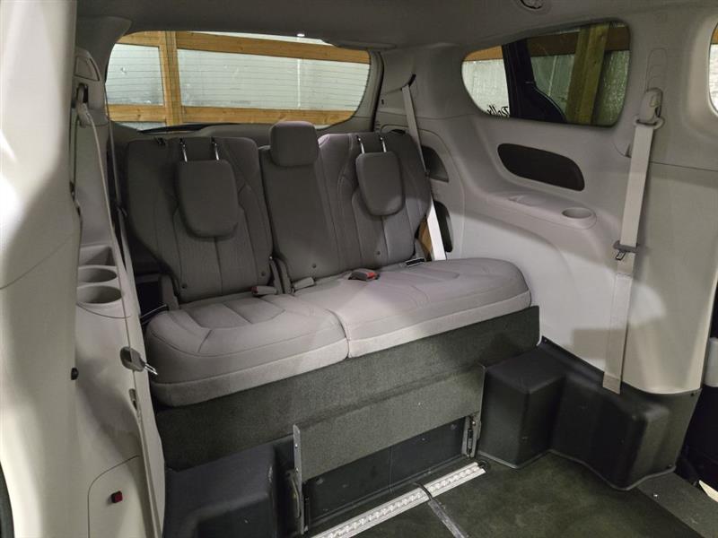 Chrysler Pacifica Touring Plus 2018