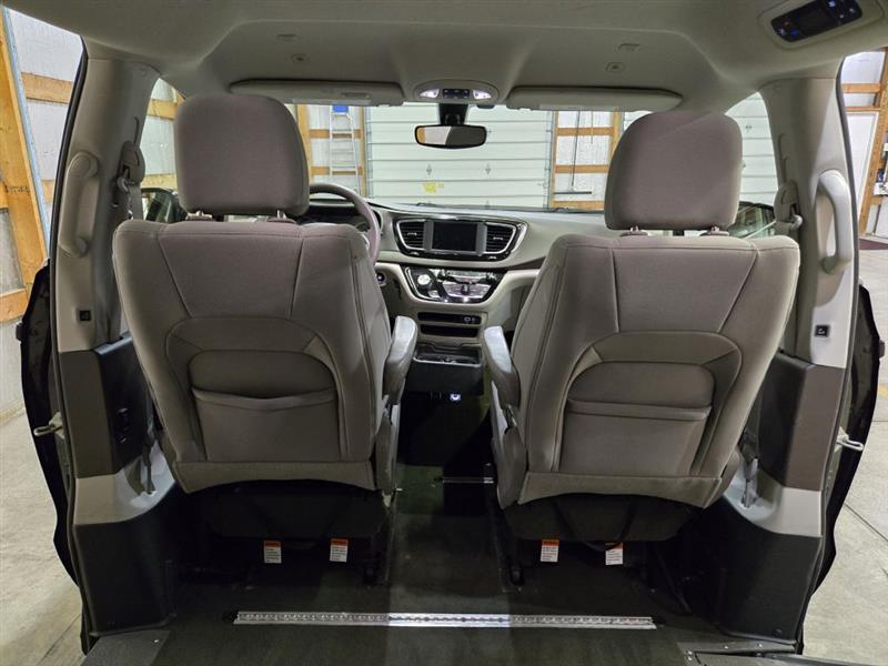 Chrysler Pacifica Touring Plus 2018