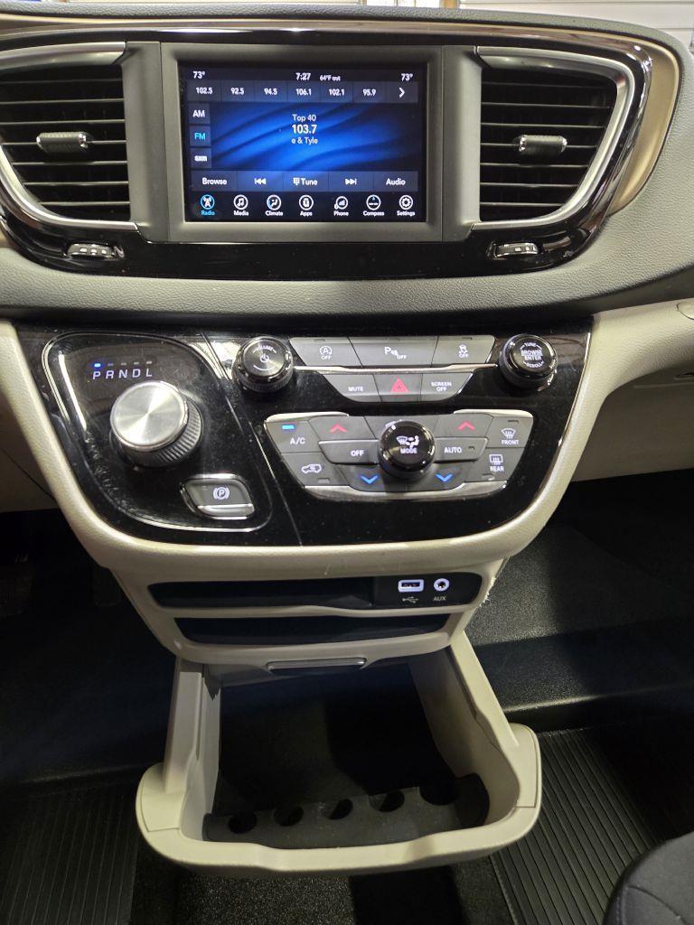 Chrysler Pacifica Touring Plus 2019