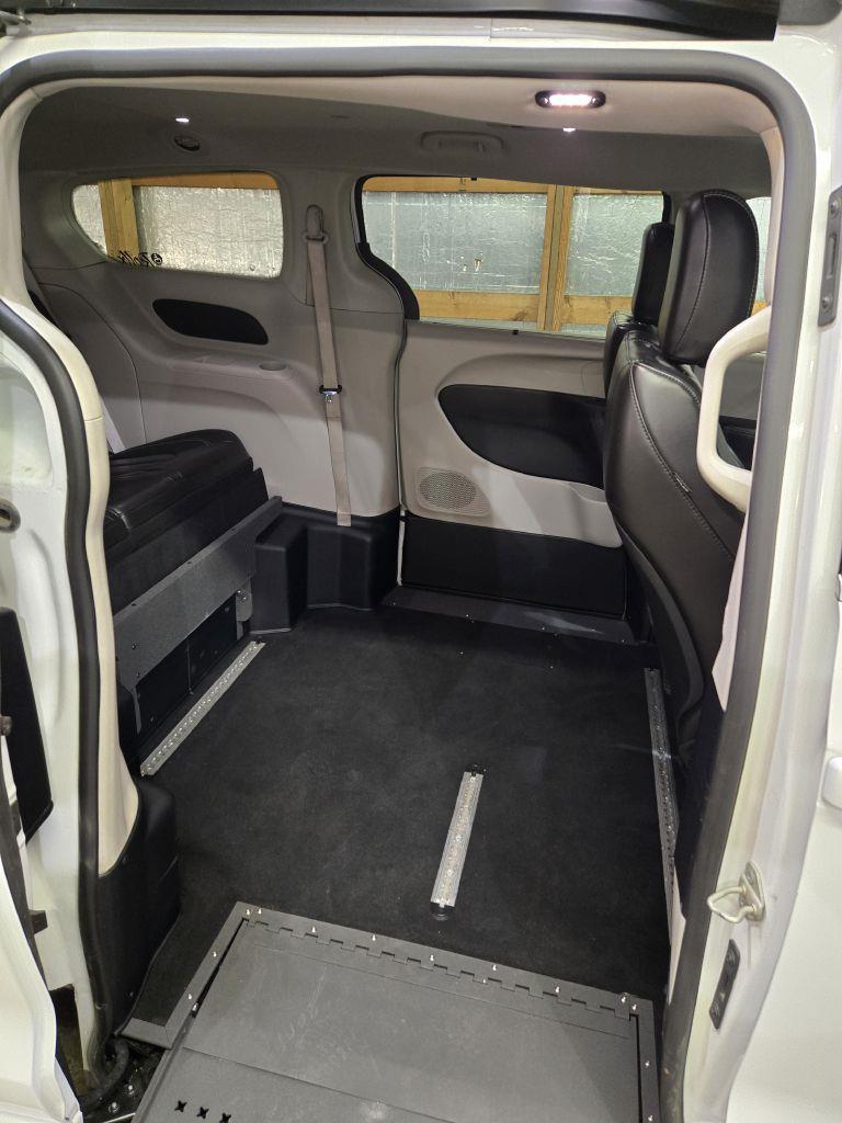 Chrysler Voyager LXI 2021