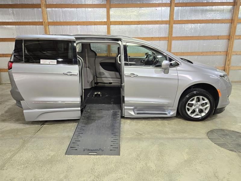 Chrysler Pacifica Touring-L 2018