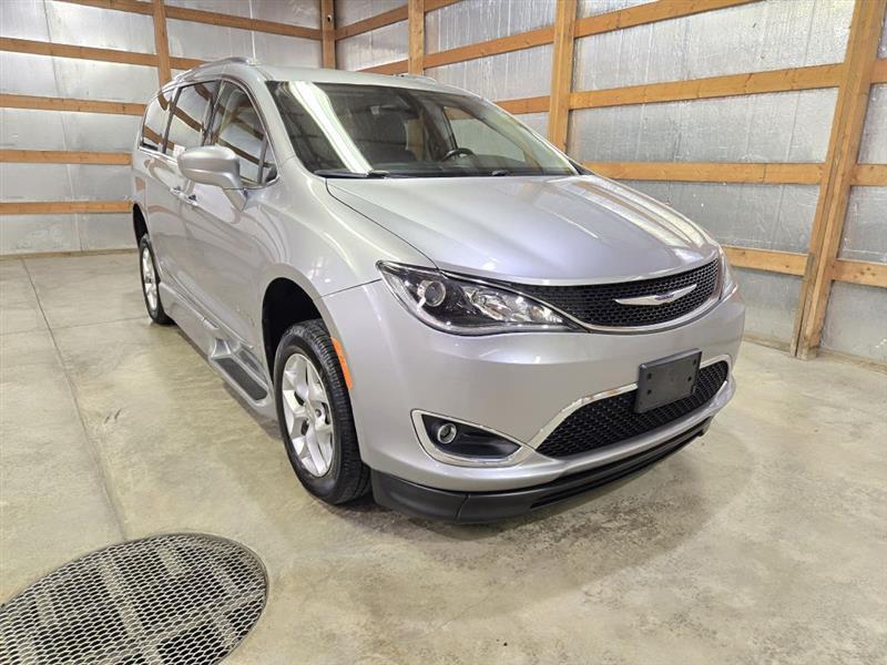 Chrysler Pacifica Touring-L 2018