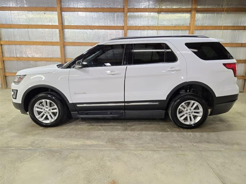 Ford Explorer XLT FWD 2017