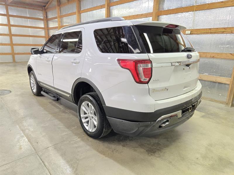 Ford Explorer XLT FWD 2017