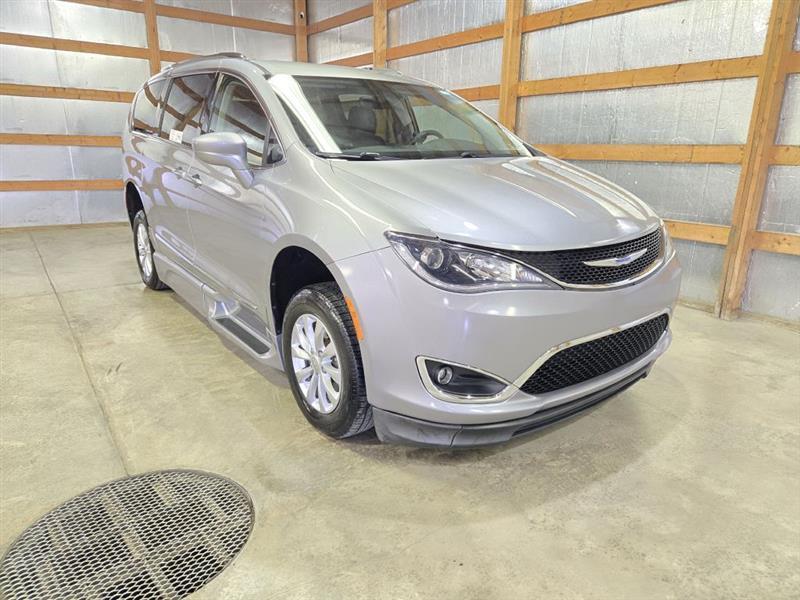 Chrysler Pacifica Touring-L 2018