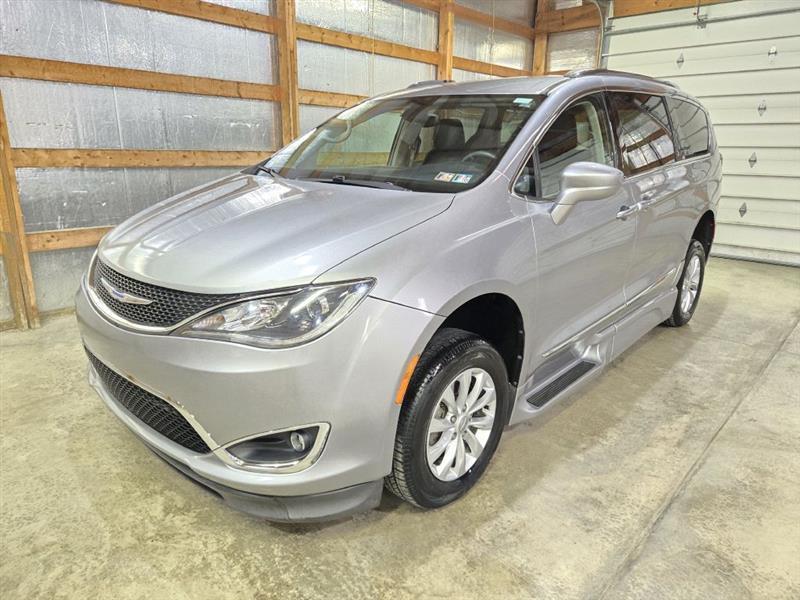 Chrysler Pacifica Touring-L 2018