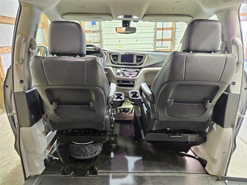 Chrysler Pacifica Touring-L 2018