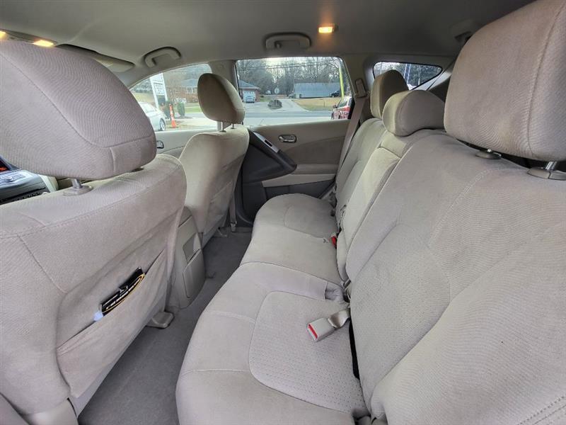 Nissan Murano S 2012