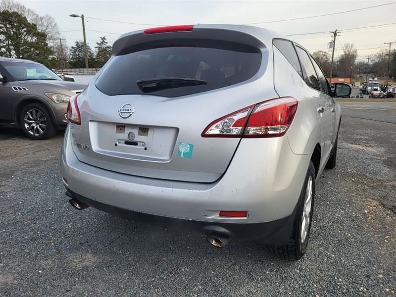 Nissan Murano S 2012