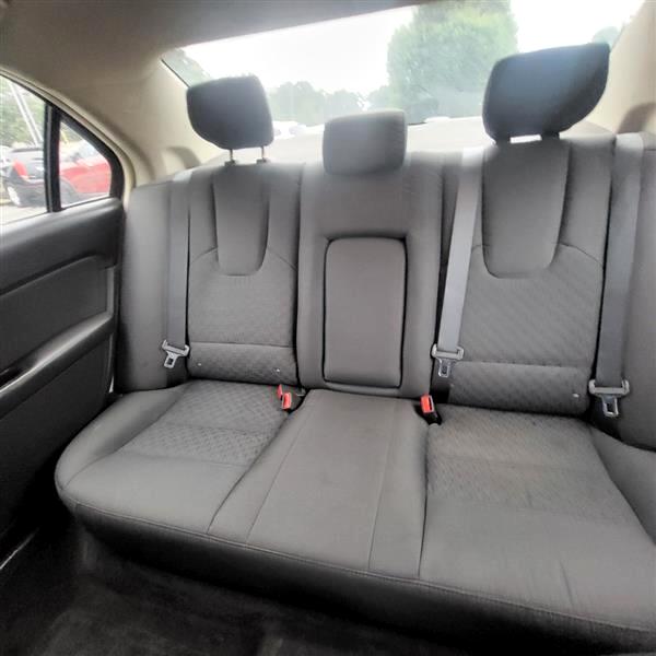 Ford Fusion I4 SE 2011 Ford Fusion I4 SE 2011