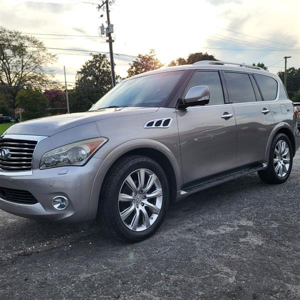 Infiniti QX56 4WD 2013