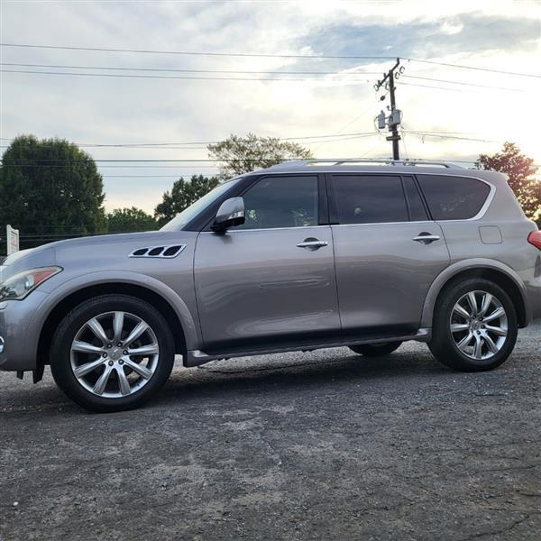 Infiniti QX56 4WD 2013