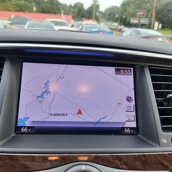 Infiniti QX56 4WD 2013