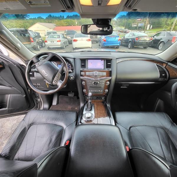 Infiniti QX56 4WD 2013