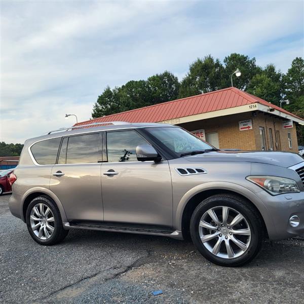Infiniti QX56 4WD 2013