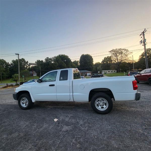 Dodge Dakota ST Club Cab 2WD 2007 Dodge Dakota ST Club Cab 2WD 2007