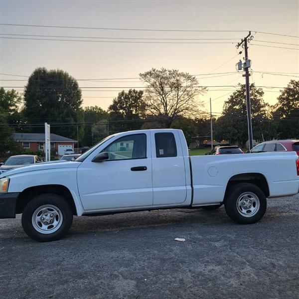 Dodge Dakota ST Club Cab 2WD 2007 Dodge Dakota ST Club Cab 2WD 2007
