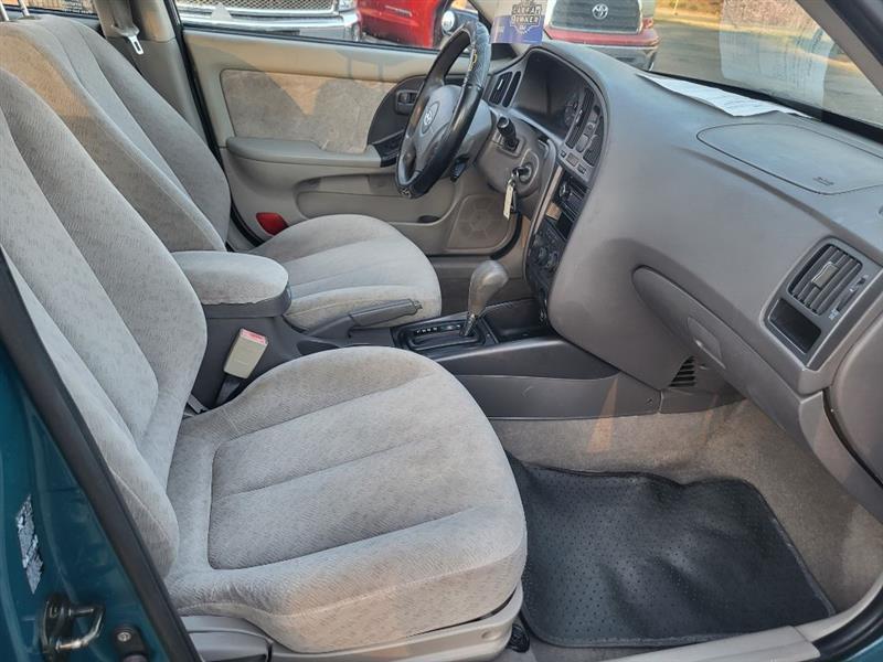 Hyundai Elantra GLS 5-Door 2006