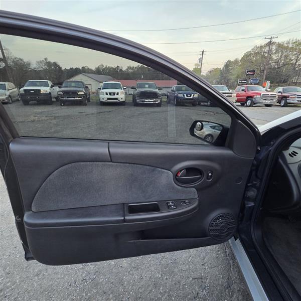 Saturn ION Quad Coupe 3 2004
