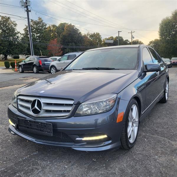 Mercedes-Benz C-Class C300 4MATIC Sport Sedan 2011 Mercedes-Benz C-Class C300 4MATIC Sport Sedan 2011