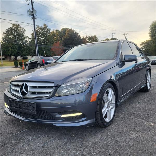 Mercedes-Benz C-Class C300 4MATIC Sport Sedan 2011 Mercedes-Benz C-Class C300 4MATIC Sport Sedan 2011