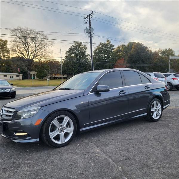 Mercedes-Benz C-Class C300 4MATIC Sport Sedan 2011 Mercedes-Benz C-Class C300 4MATIC Sport Sedan 2011